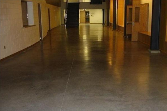 水泥地面硬化剂 什么是水泥地面硬化剂 水泥地面硬化剂